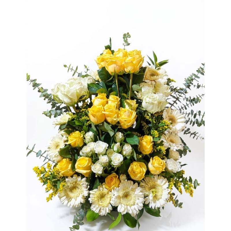 🌼 Golden Sunshine Bouquet 🌼
